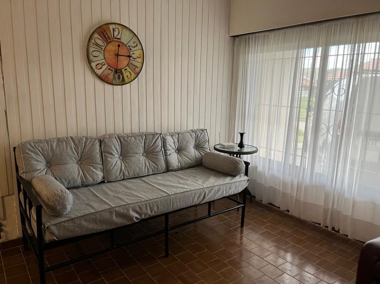 Vendo casa de 5 ambientes Zona Faro